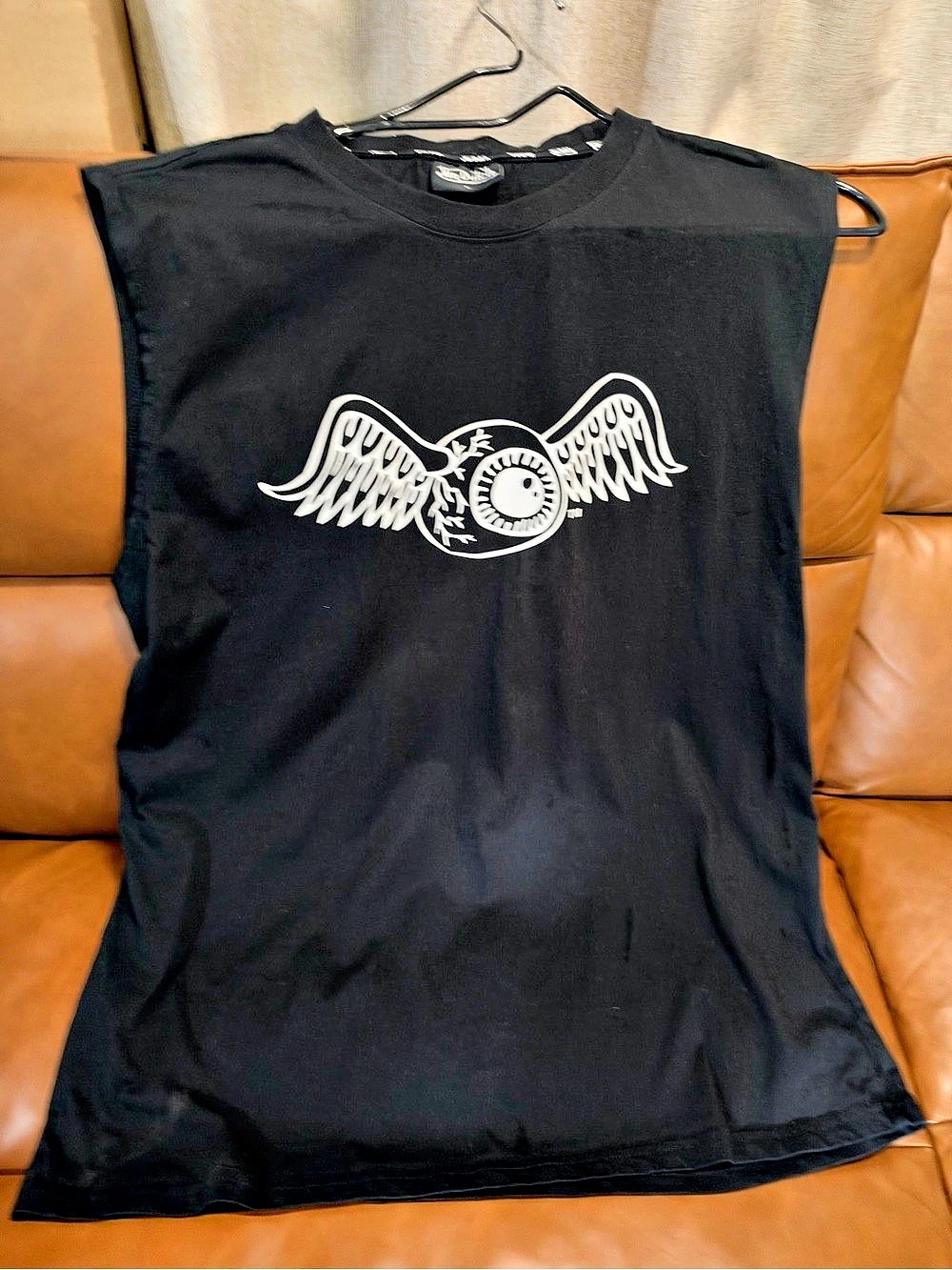NWOT Von Dutch Flying Eyeball Sleeveless Tee Graphic Muscle Tee Black Large